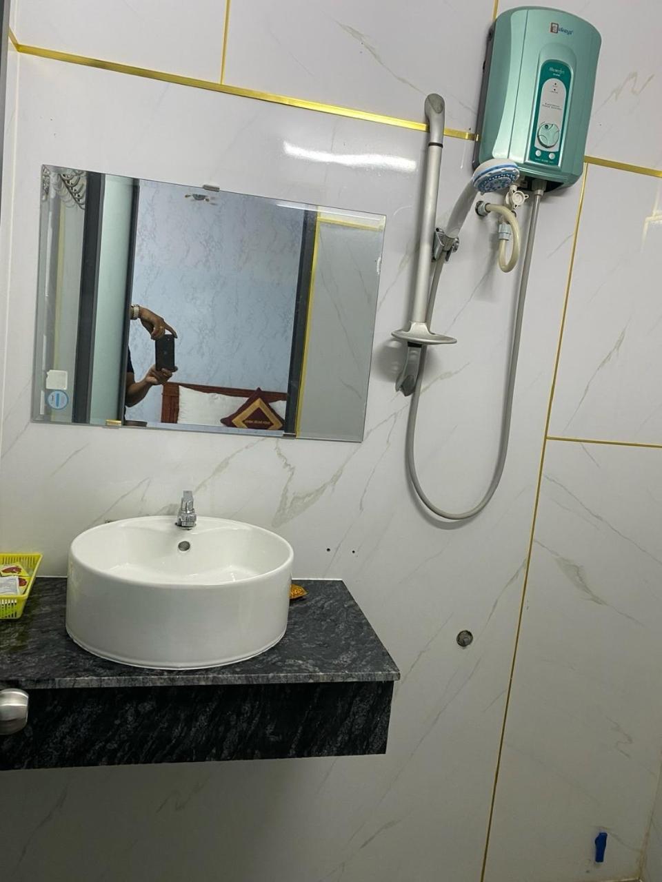 Duy Khang 2 Hotel Хошимін Екстер'єр фото
